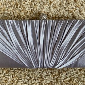 🌸 Charming Charlie Silver Clutch Handbag